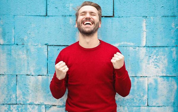 عکس آقای علویان دبیر ریاضی