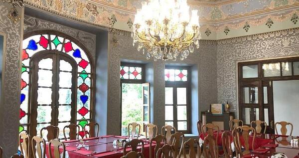 عکس داخل عمارت شاپوری