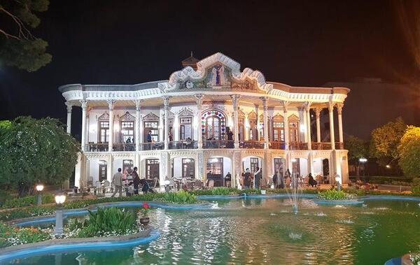 عکس داخل عمارت شاپوری
