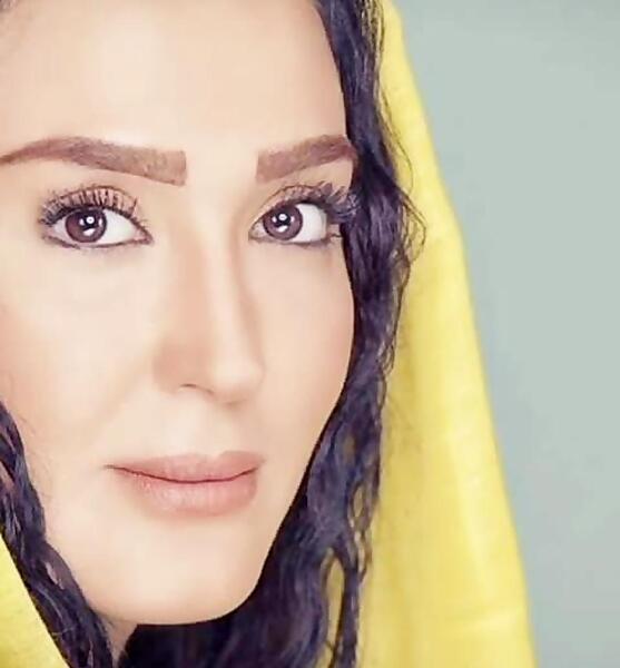 عکس زهره فکور صبور و دخترش