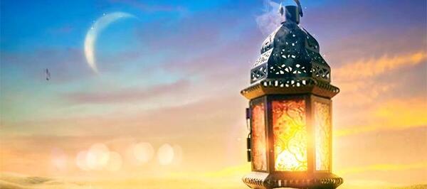 عکس طلوع ماه رمضان
