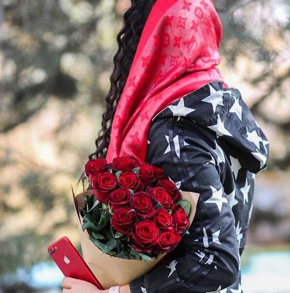 عکس برای پروفایل شاخه گل