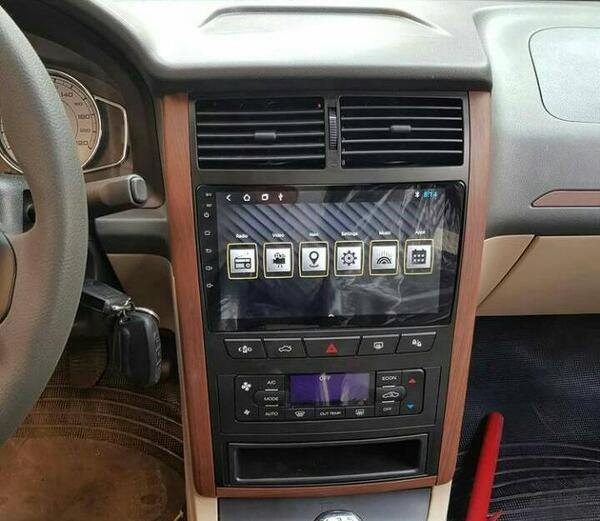 عکس داشبورد ماشین