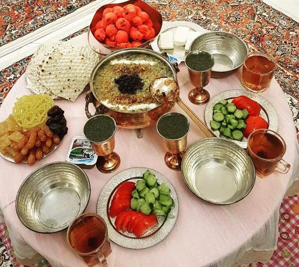عکس سفره افطار بازیگران