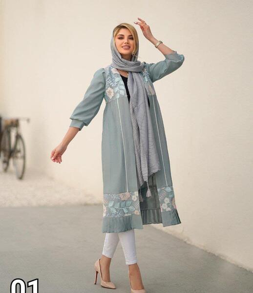 عکس مانتو مجلسی جلو باز
