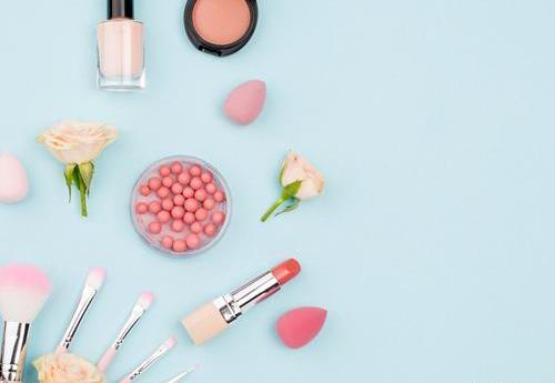 عکس لوازم آرایشی لاکچری برای پروفایل