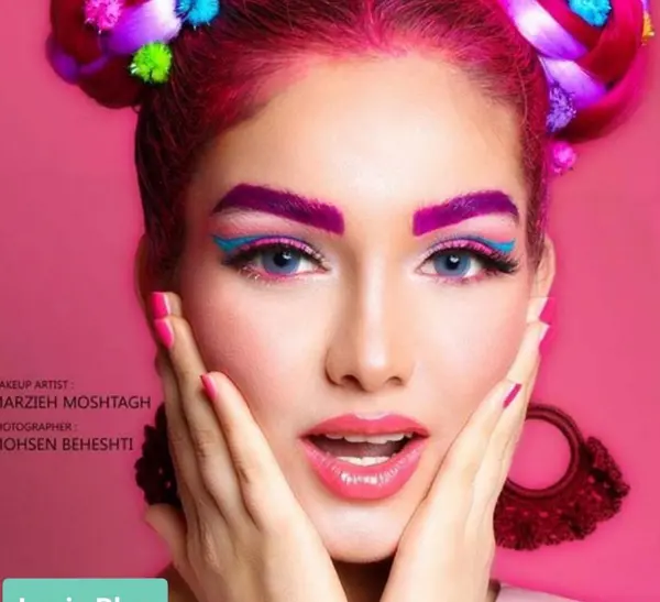 عکس لنز آبی یخی