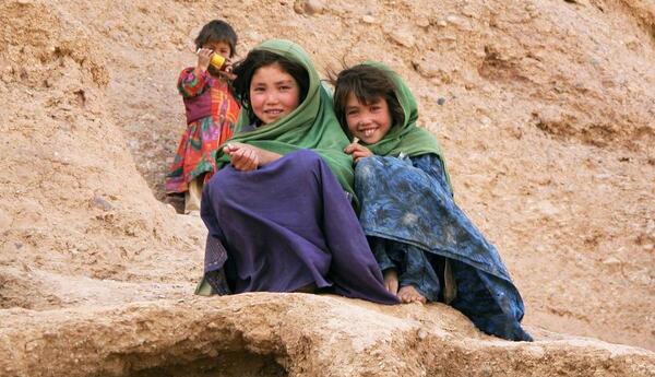 عکس دنیا غزل خواننده افغانی