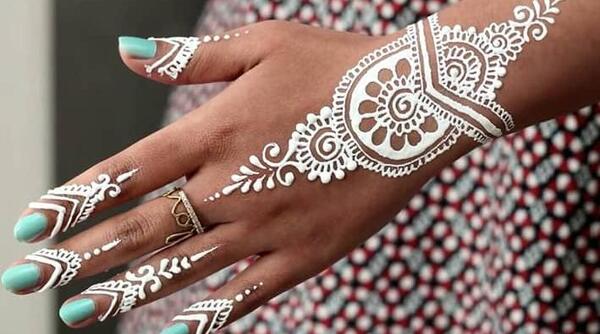 عکس حنای دست عروس هندی