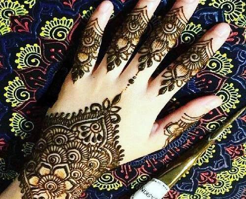 عکس حنای دست عروس هندی