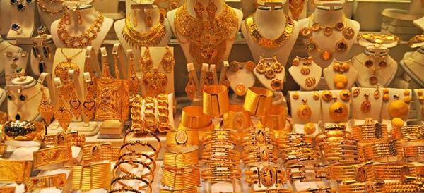 عکس پول و طلای زیاد