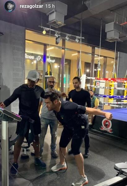 عکس رضا گلزار در باشگاه