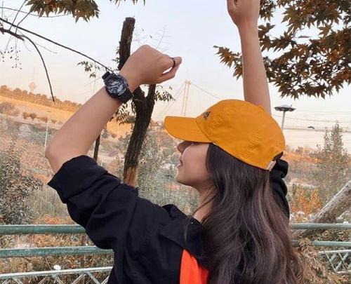 لاکچری عکس دختر برای پروفایل بدون چهره