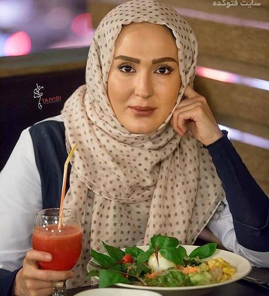 عکس زهره فکور صبور کنار همسرش