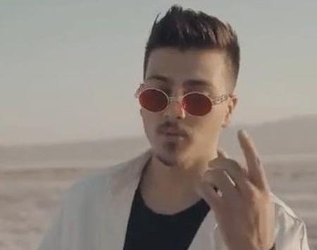 عکس یونا گلزار