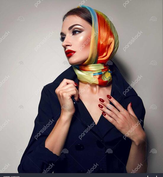 عکس خانم با روسری