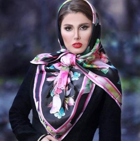 عکس خانم با روسری