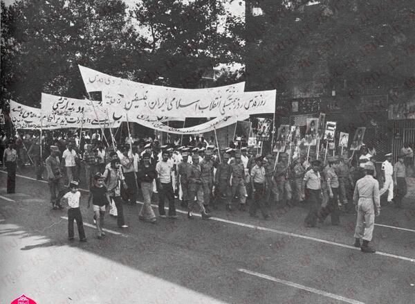 عکس روز انقلاب