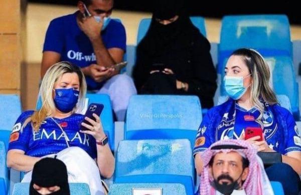 عکس ورزشگاه الهلال