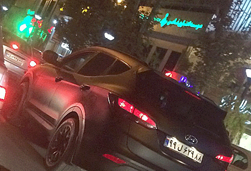 عکس با سانتافه مشکی