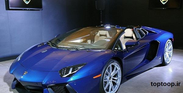 عکس ماشین شاسی بلند در حیاط خانه