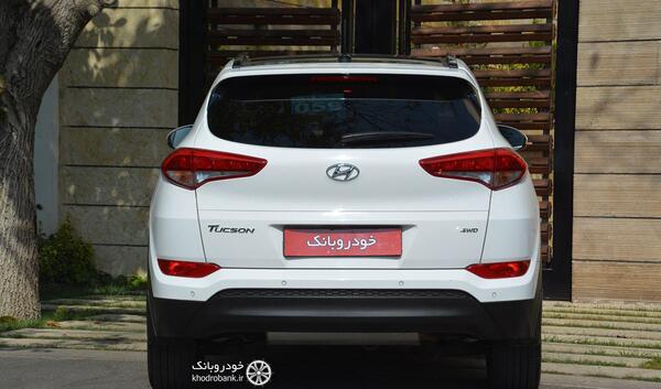 عکس خودرو هیوندا توسان