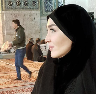 عکس زهره فکور صبور کنار شهاب مظفری