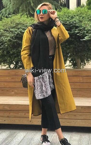 عکس مانتو سفید جلو باز