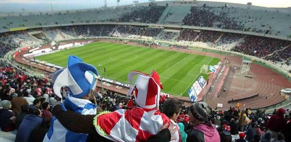 عکس طرفداران استقلال و پرسپولیس