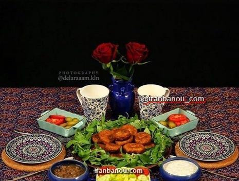 عکس نقاشی سفره افطار کودکانه