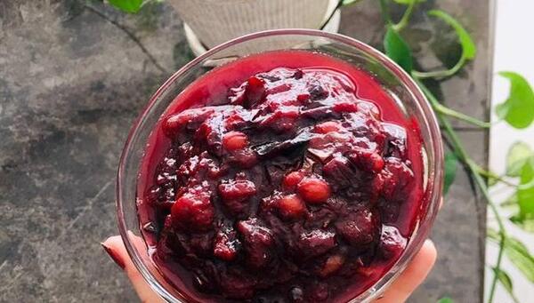 عکس آلوچه قرمز