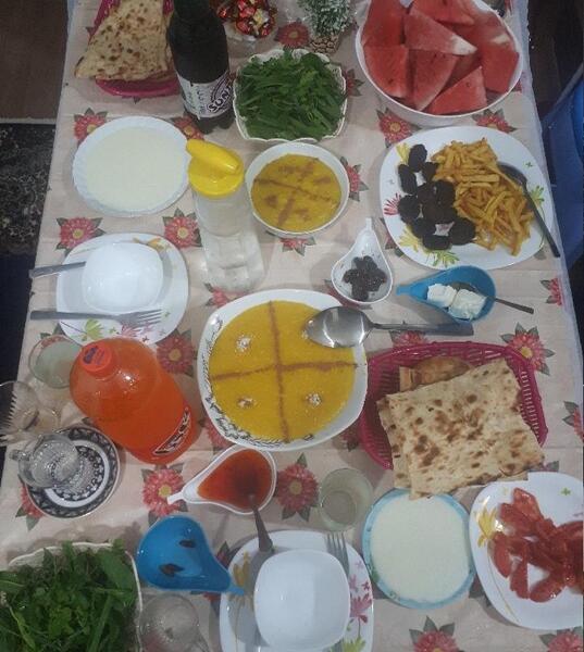 عکس سفره افطاری دو نفره