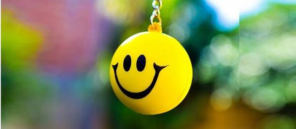 عکس برای پروفایل گروه شاد
