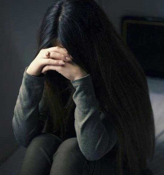 عکس خانم ناراحت