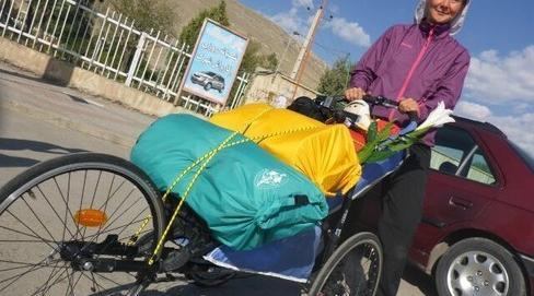 عکس ورزشگاه در حال ساخت ایران