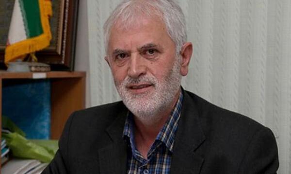 عکس کلاه پشمی دکتر روازاده