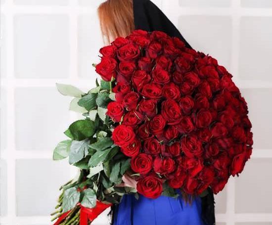 عکس بغل گل