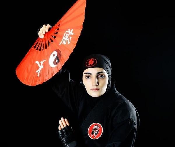 عکس ورزش رزمی دخترانه