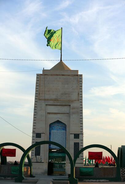 عکس یادمان اروند