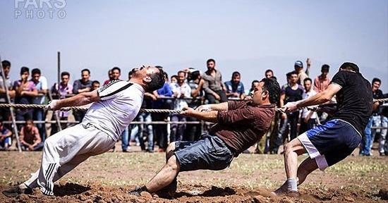 عکس ورزش طناب کشی