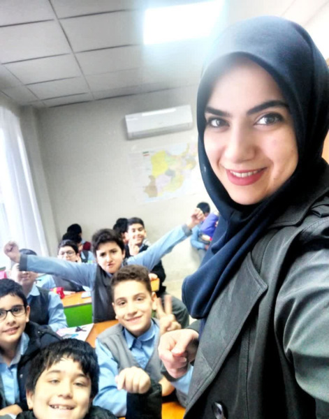 عکس خانم عباس زاد
