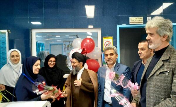 عکس خانم عباس زاد