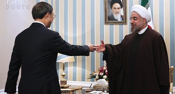 عکس اقای یانگ جیه چی