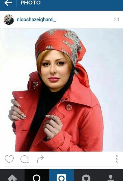عکس نیوشا ضیغمی در آینه