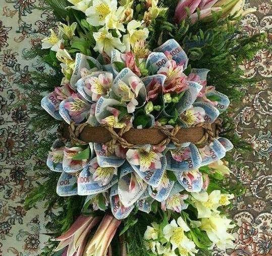 عکس دسته گل عروس با پول