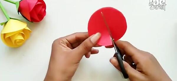 عکس گل رز کاردستی