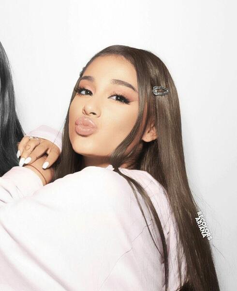 عکس کیوت آریانا گرانده