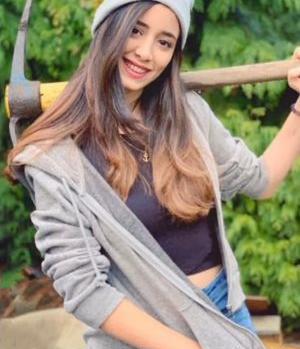 عکس از میا پلیز