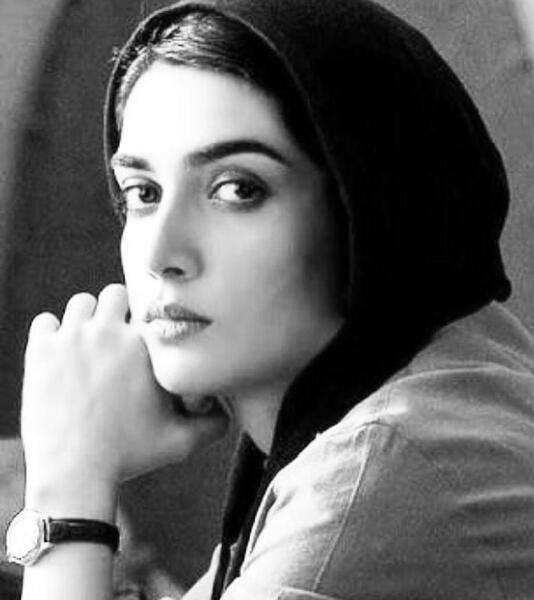 عکس خانم زارع
