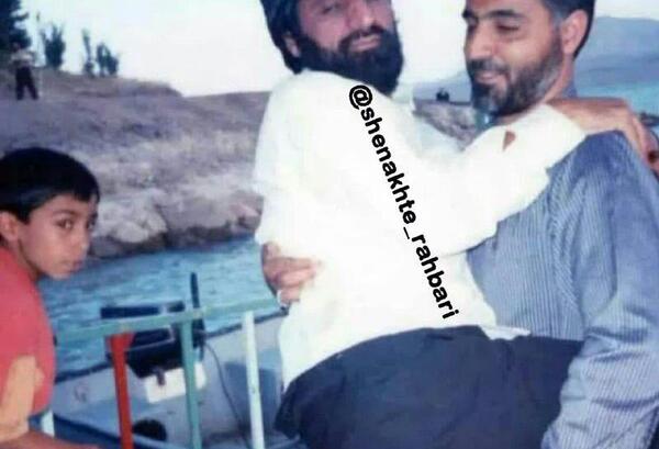 عکس قاسم هنوز زنده است